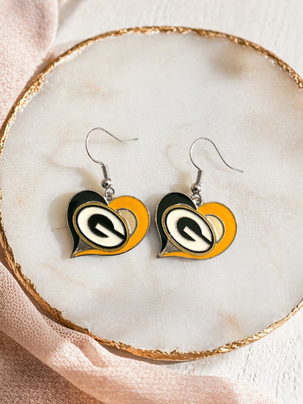 Brand New Green Bay Packers Heart Earrings NFL Fan Jewelry